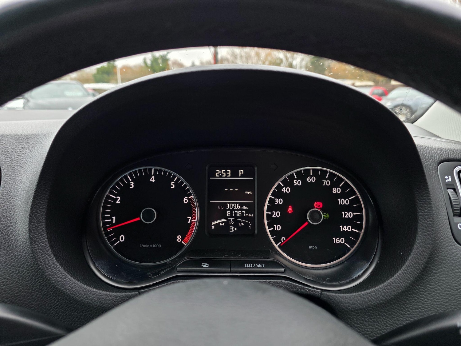 Used Volkswagen Polo 2011 for sale - 77625908: Photo 34