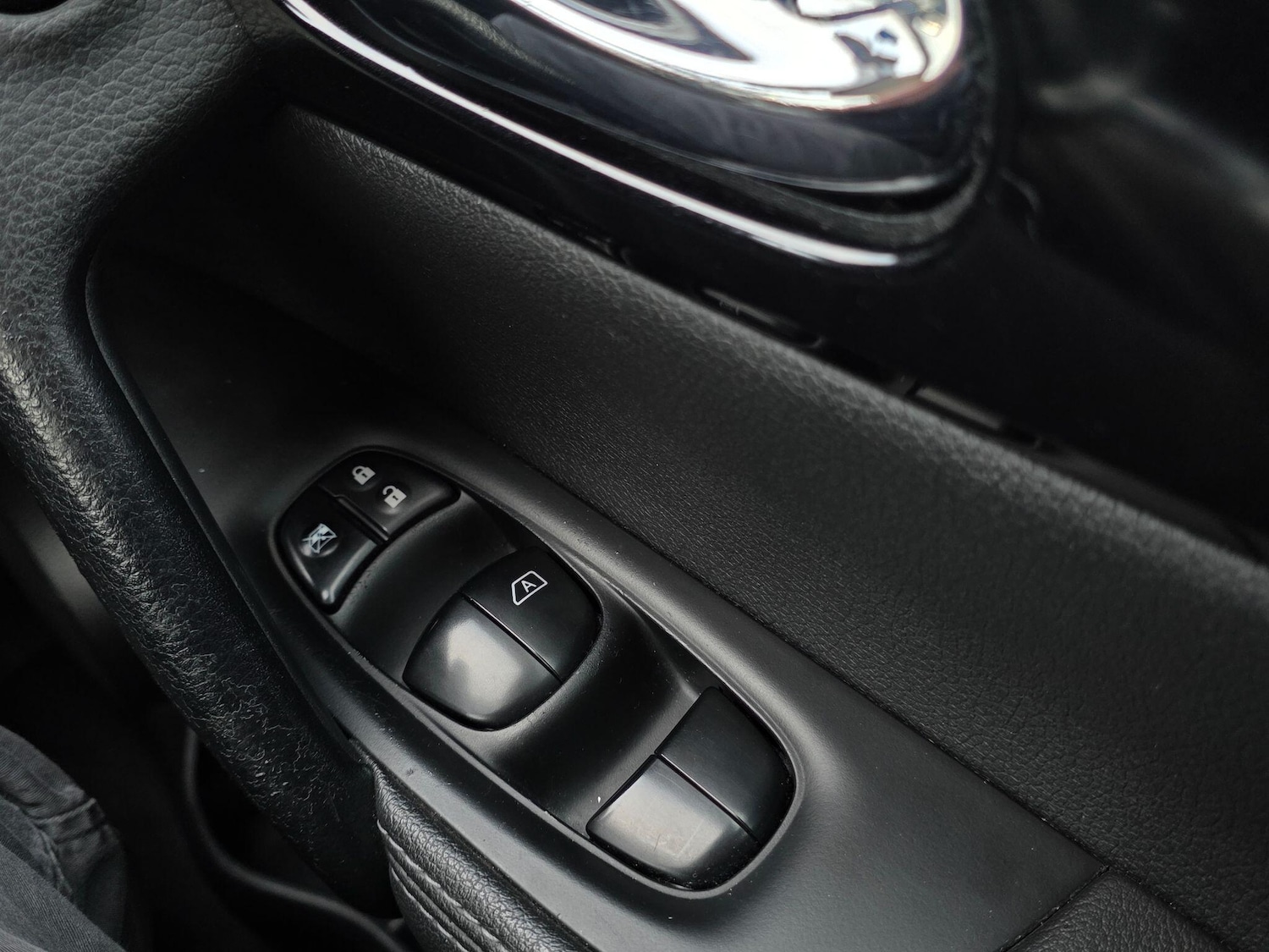 Used Nissan Qashqai 2015 for sale - 77898267: Photo 36