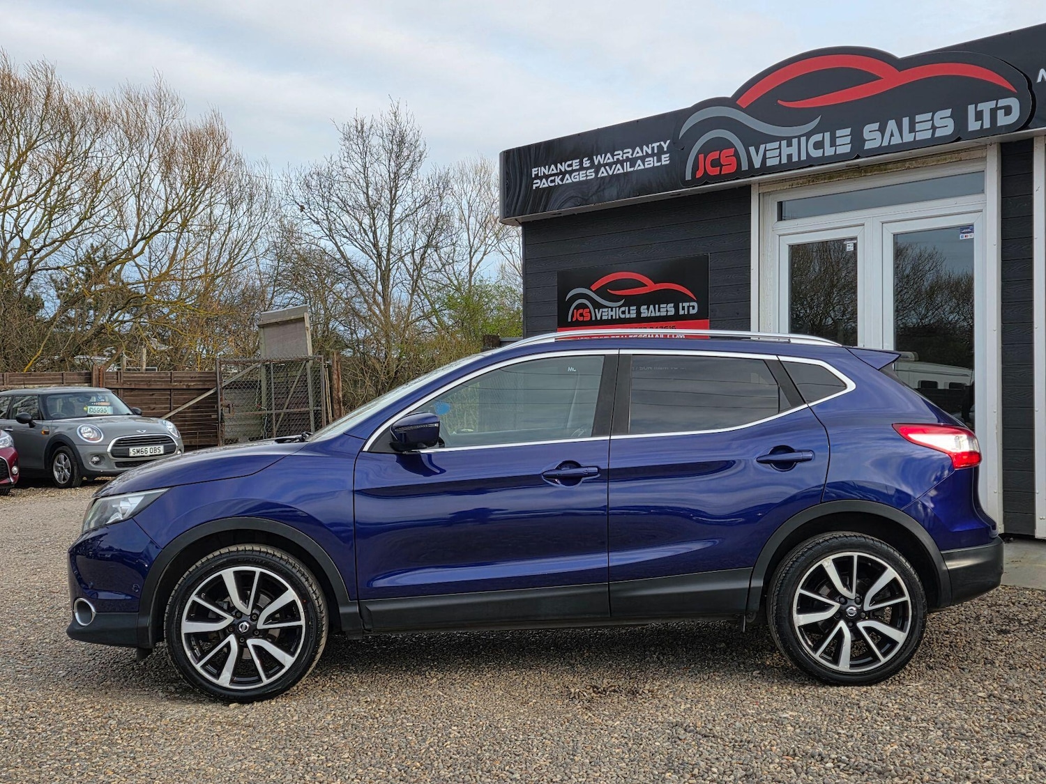 Used Nissan Qashqai 2015 for sale - 77898267: Photo 9