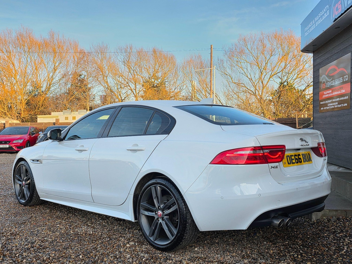 Used Jaguar XE 2016 for sale - 76912827: Photo 7