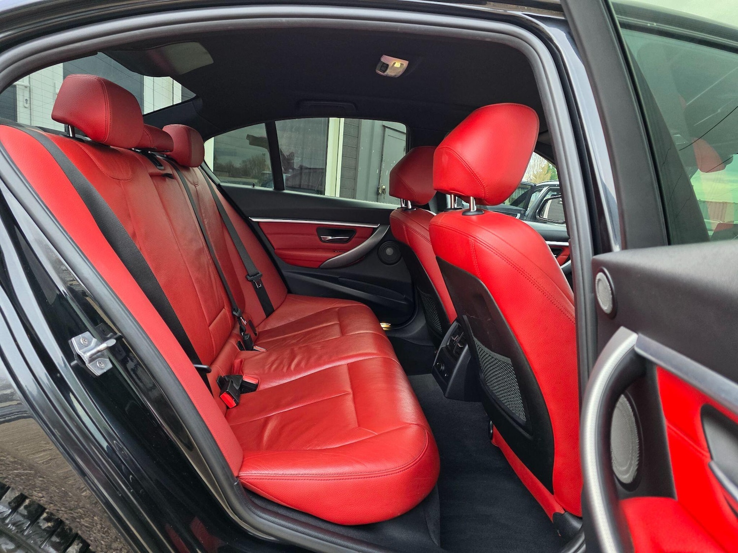 Used BMW 3 Series 2018 for sale - 76965592: Photo 22