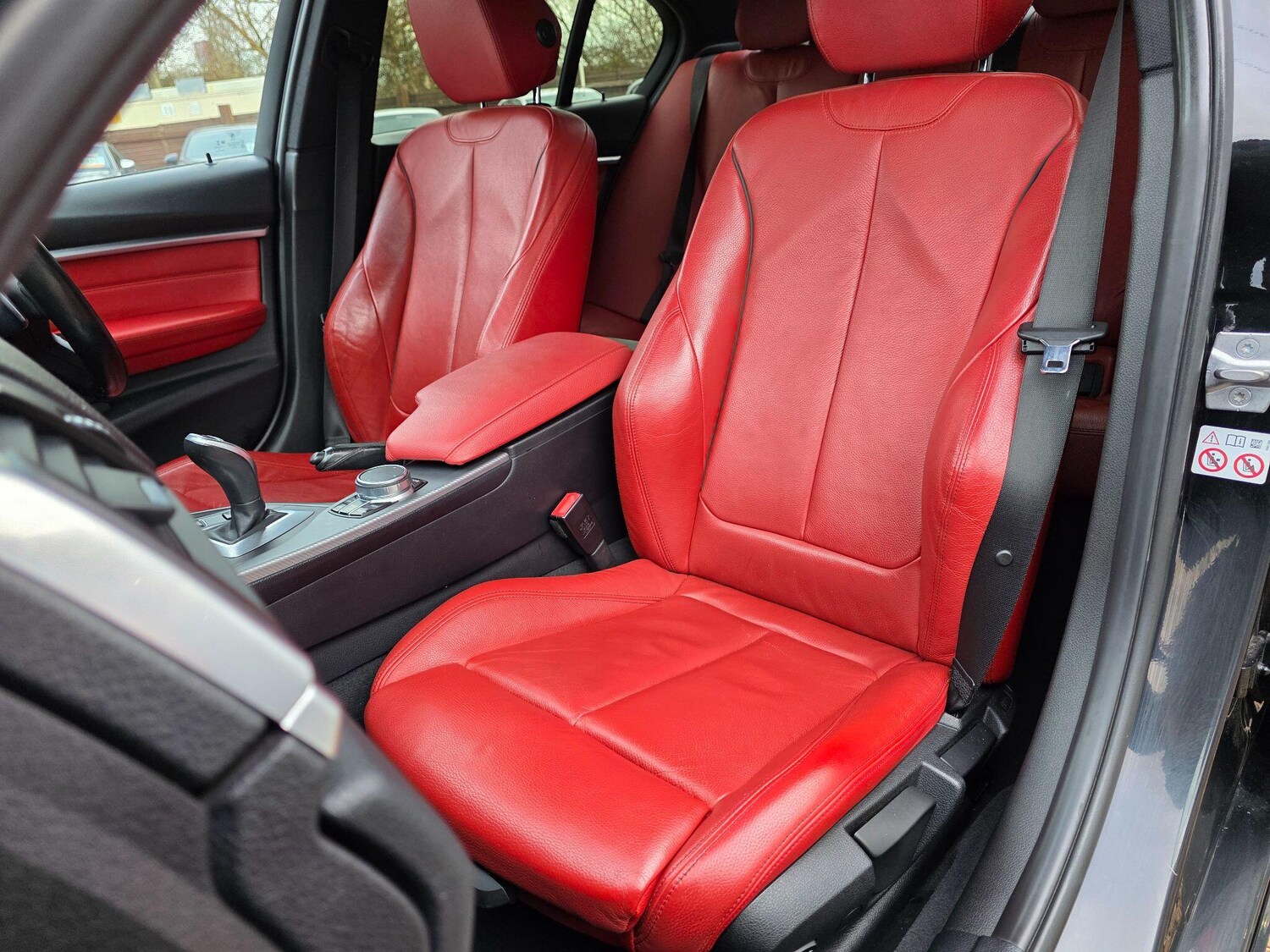 Used BMW 3 Series 2018 for sale - 76965592: Photo 25