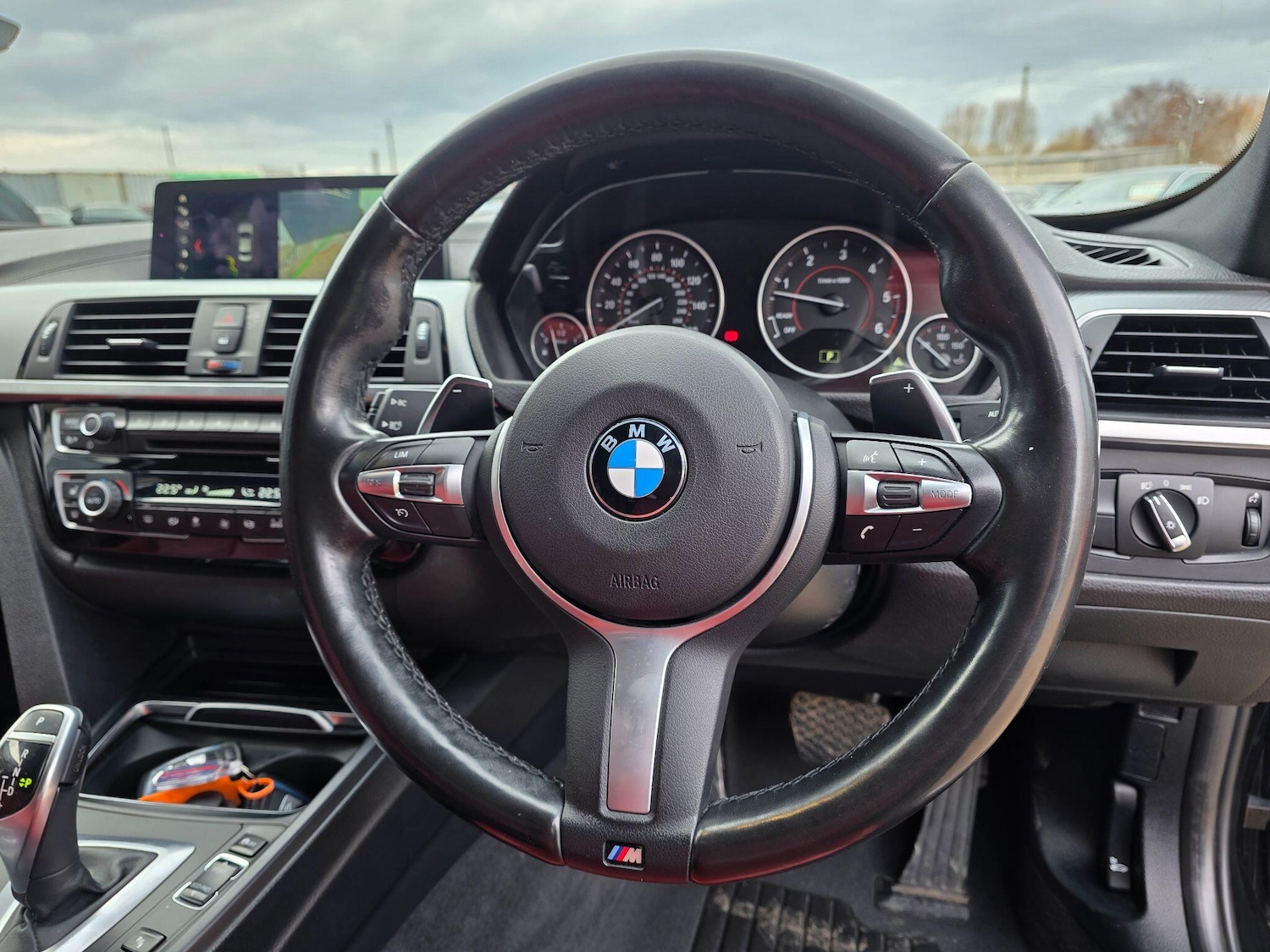 Used BMW 3 Series 2018 for sale - 76965592: Photo 27