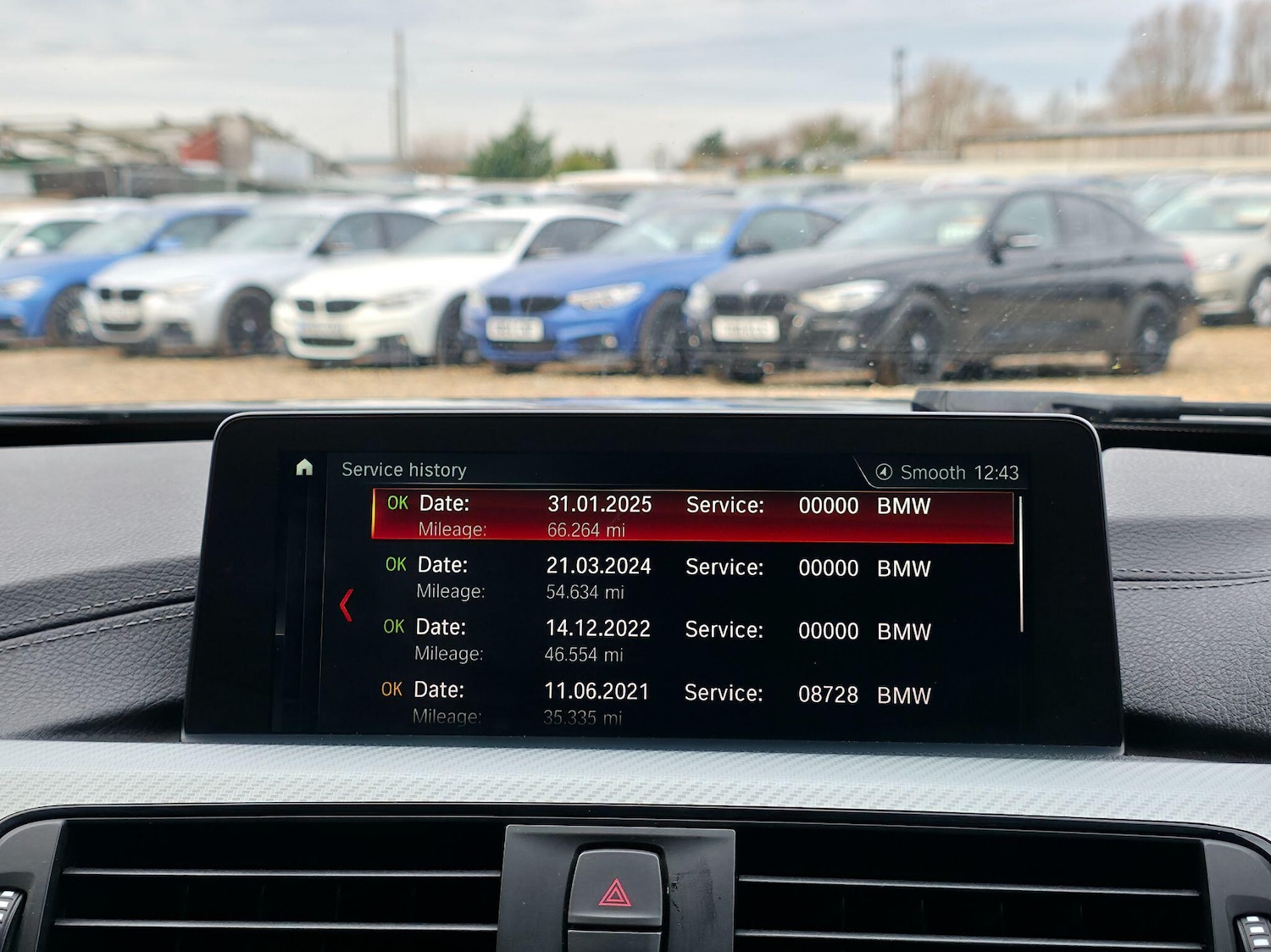 Used BMW 3 Series 2018 for sale - 76965592: Photo 40