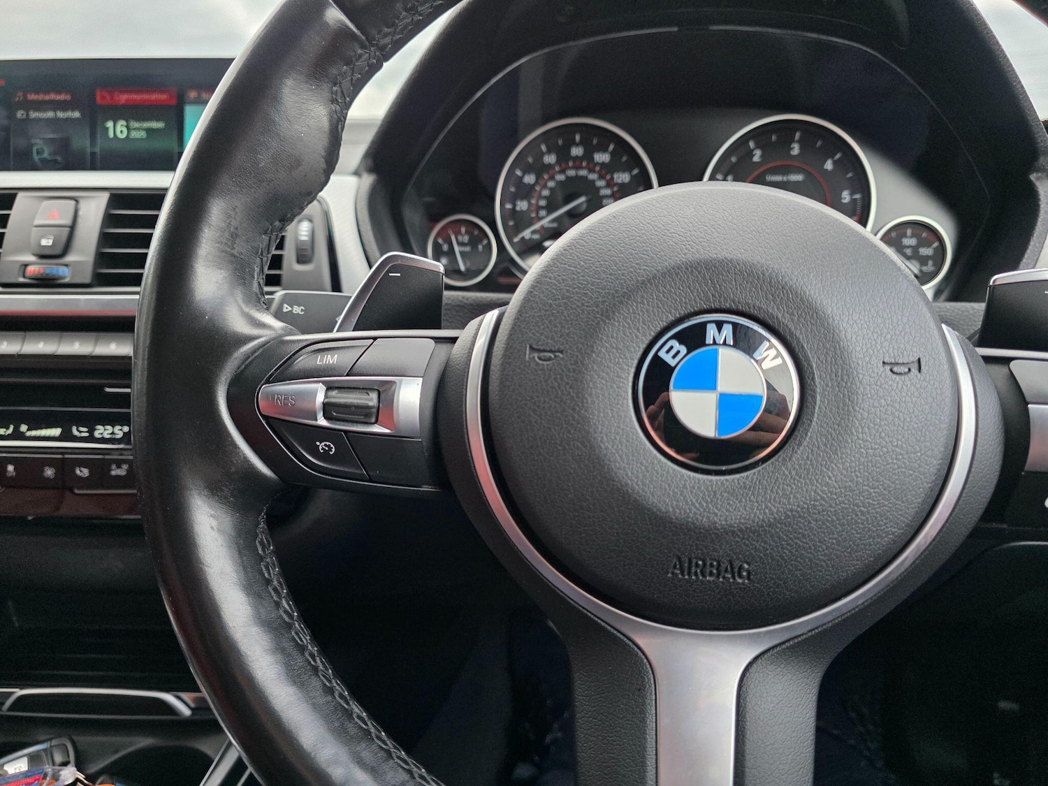 Used BMW 3 Series 2018 for sale - 76965592: Photo 50