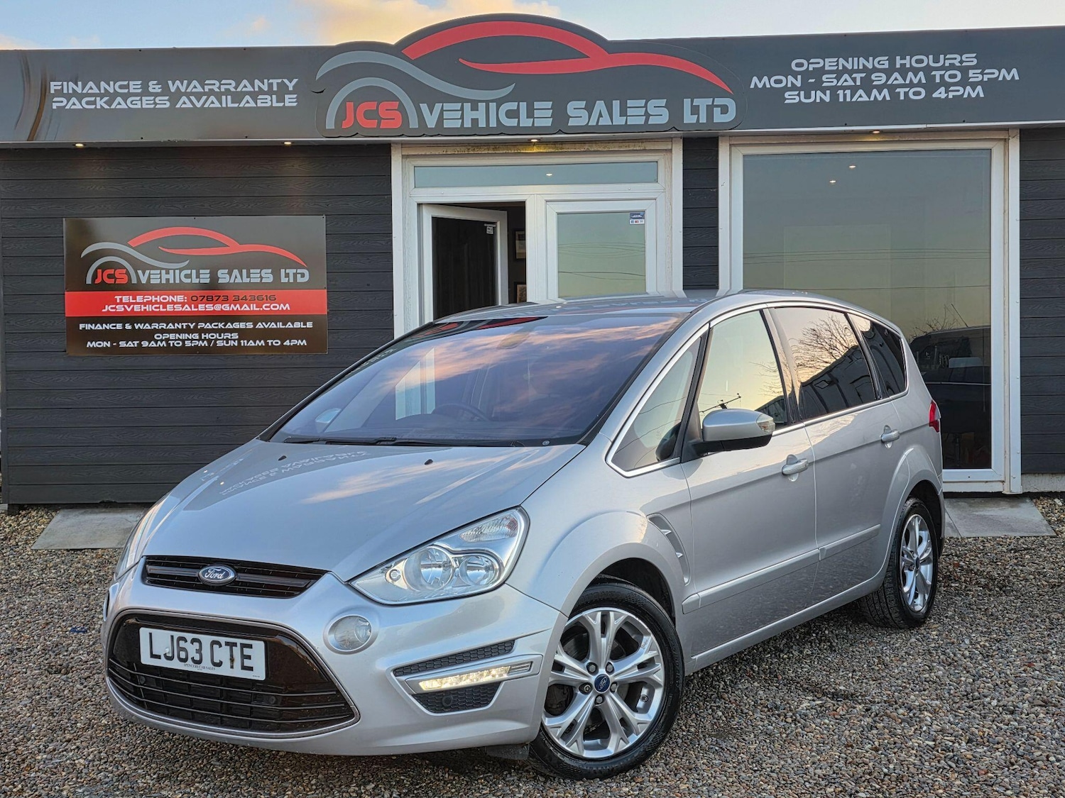 Used Ford S-Max 2013 for sale - 77163299: Photo 11