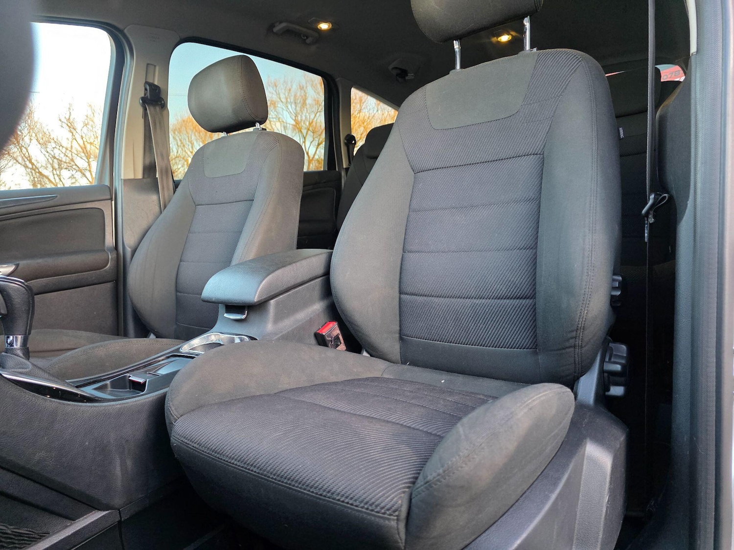 Used Ford S-Max 2013 for sale - 77163299: Photo 18