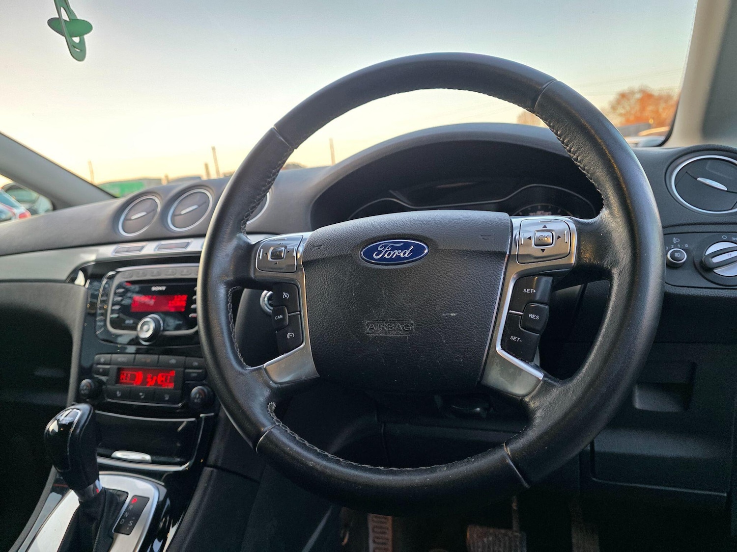 Used Ford S-Max 2013 for sale - 77163299: Photo 20