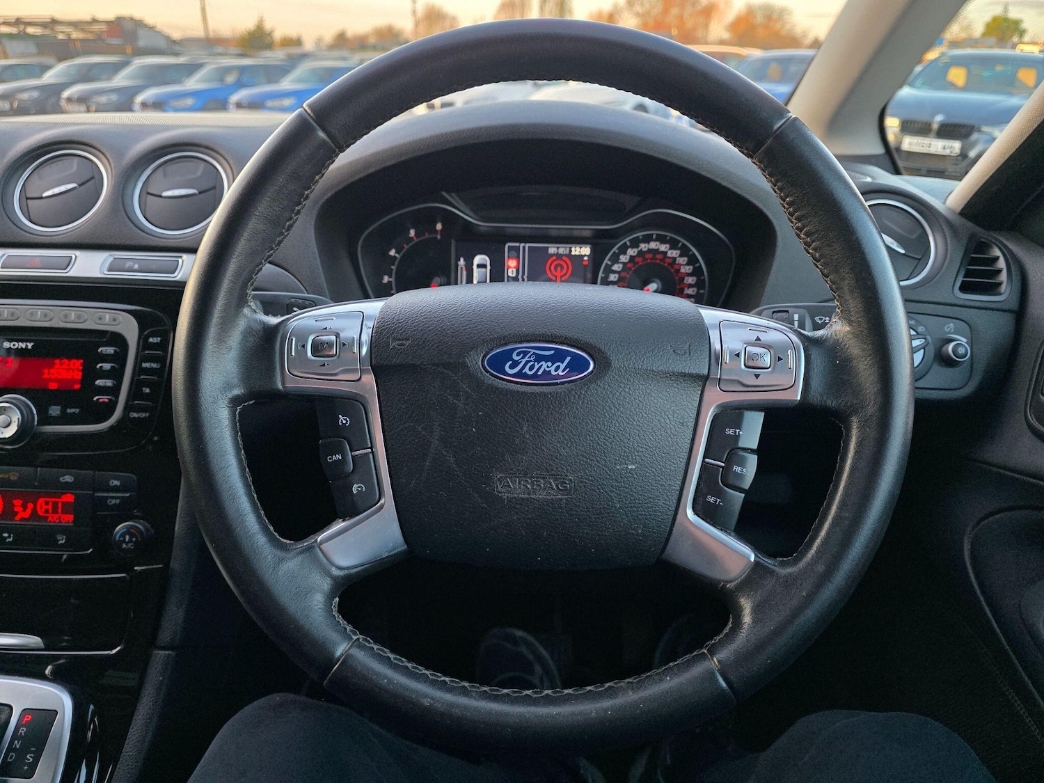 Used Ford S-Max 2013 for sale - 77163299: Photo 27