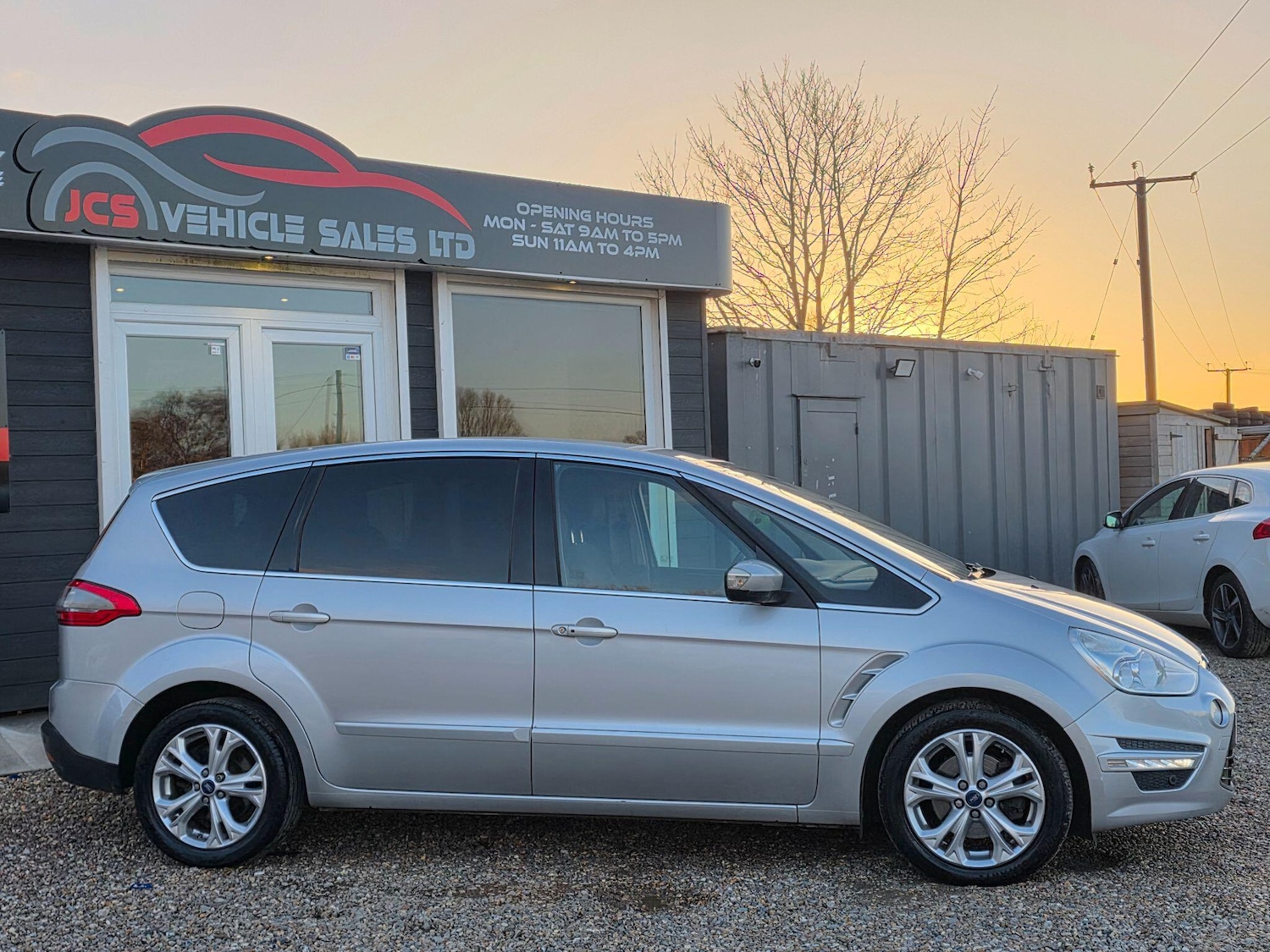Used Ford S-Max 2013 for sale - 77163299: Photo 3