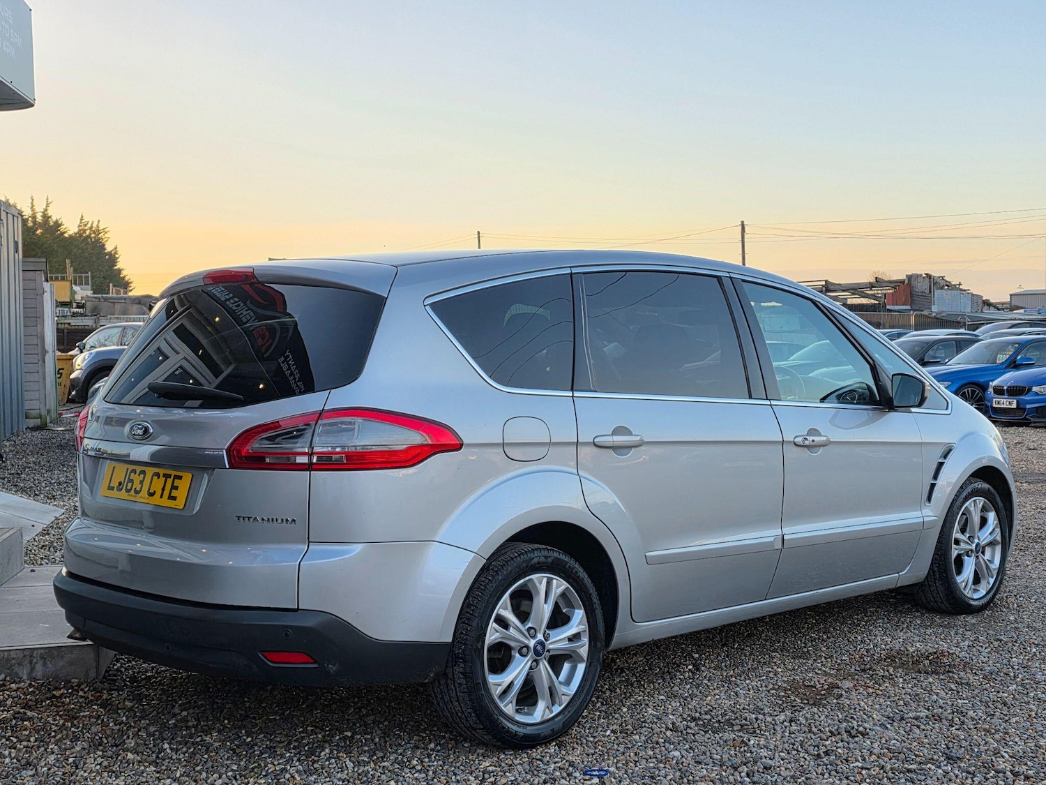 Used Ford S-Max 2013 for sale - 77163299: Photo 5