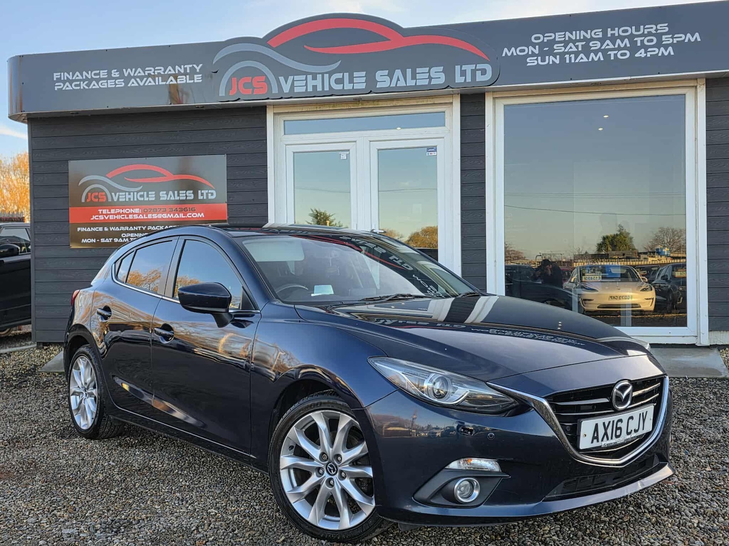 Used Mazda Mazda3 2016 for sale - 76786813: Photo 1