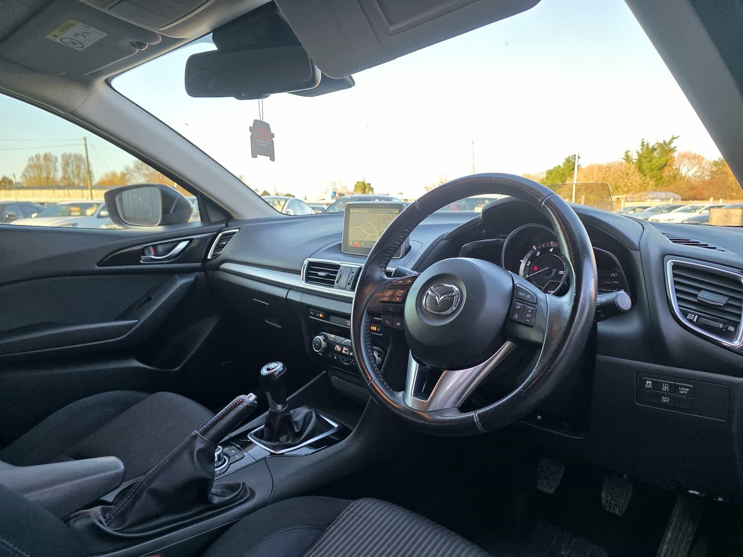 Used Mazda Mazda3 2016 for sale - 76786813: Photo 11