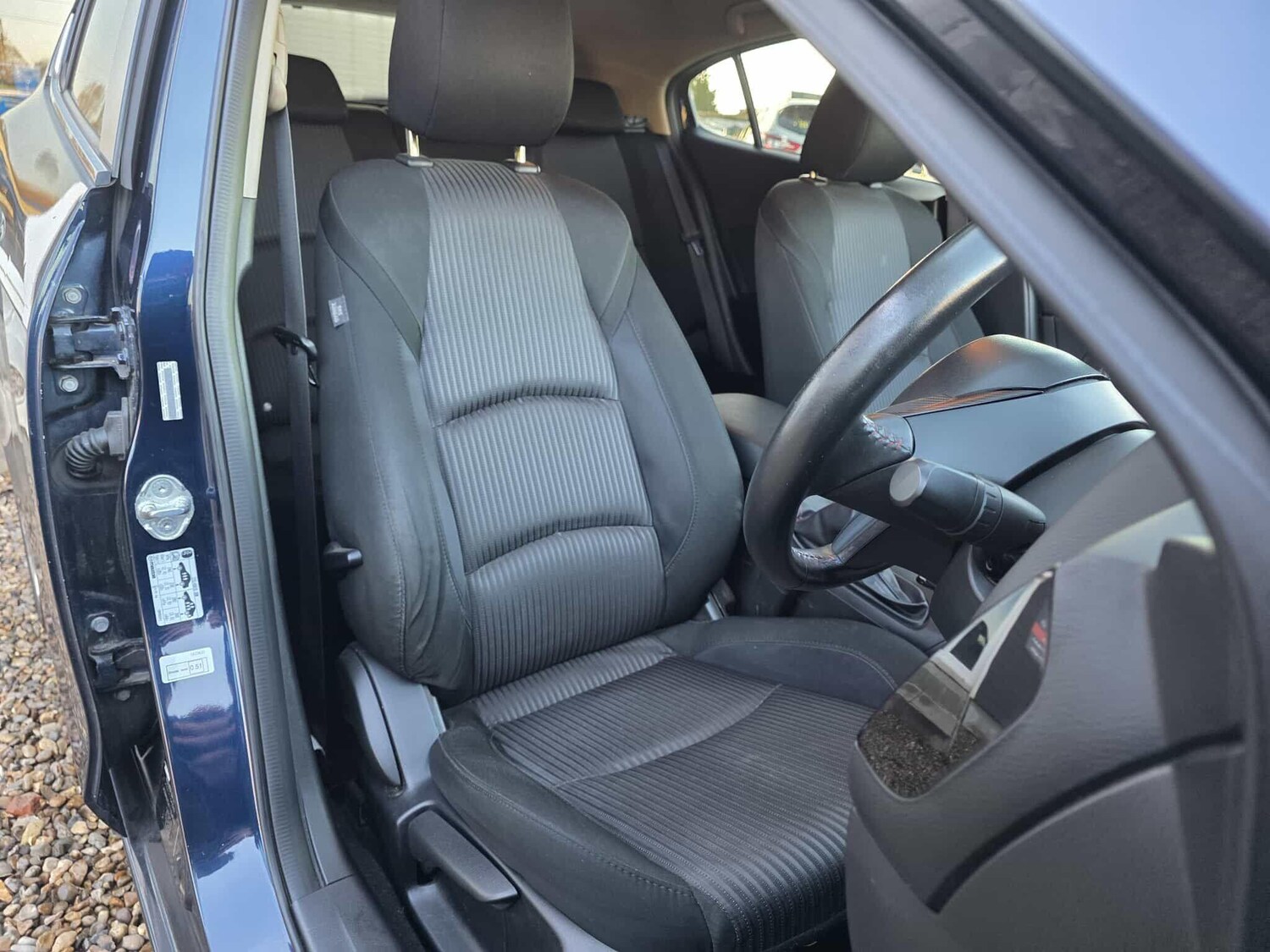 Used Mazda Mazda3 2016 for sale - 76786813: Photo 12