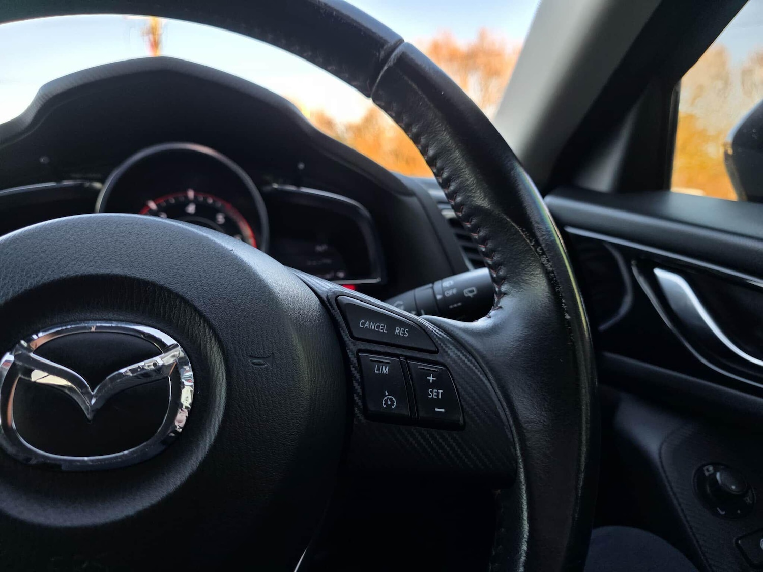 Used Mazda Mazda3 2016 for sale - 76786813: Photo 32