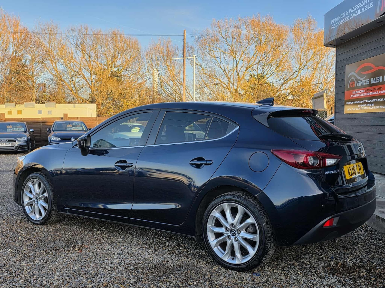 Used Mazda Mazda3 2016 for sale - 76786813: Photo 6