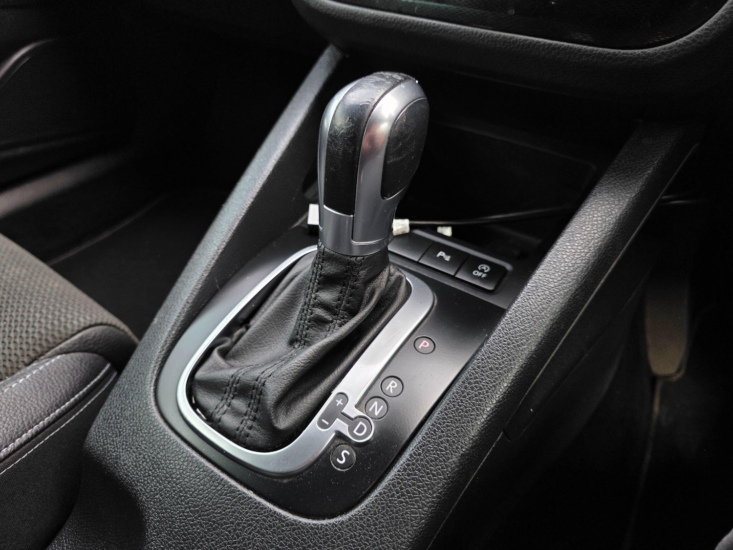 Used Volkswagen Scirocco 2016 for sale - 77993433: Photo 24