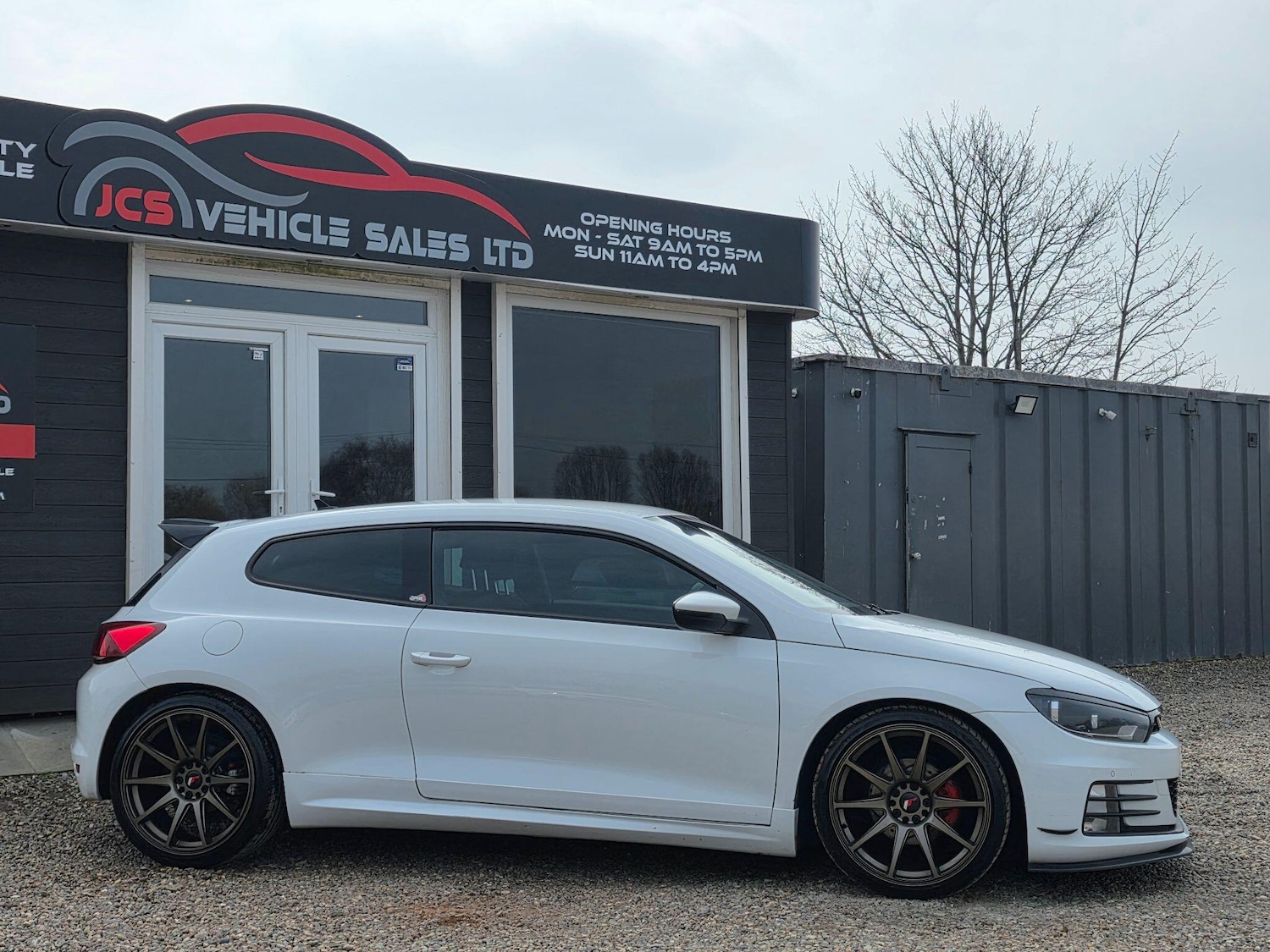 Used Volkswagen Scirocco 2016 for sale - 77993433: Photo 3