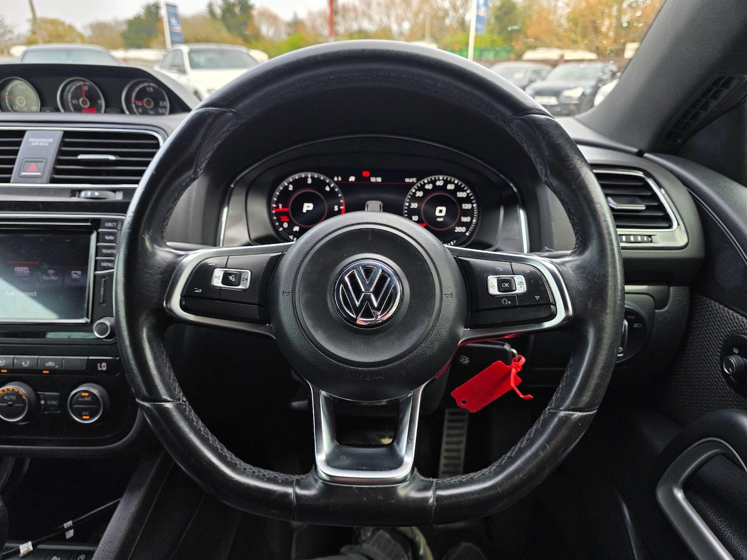 Used Volkswagen Scirocco 2016 for sale - 77993433: Photo 34