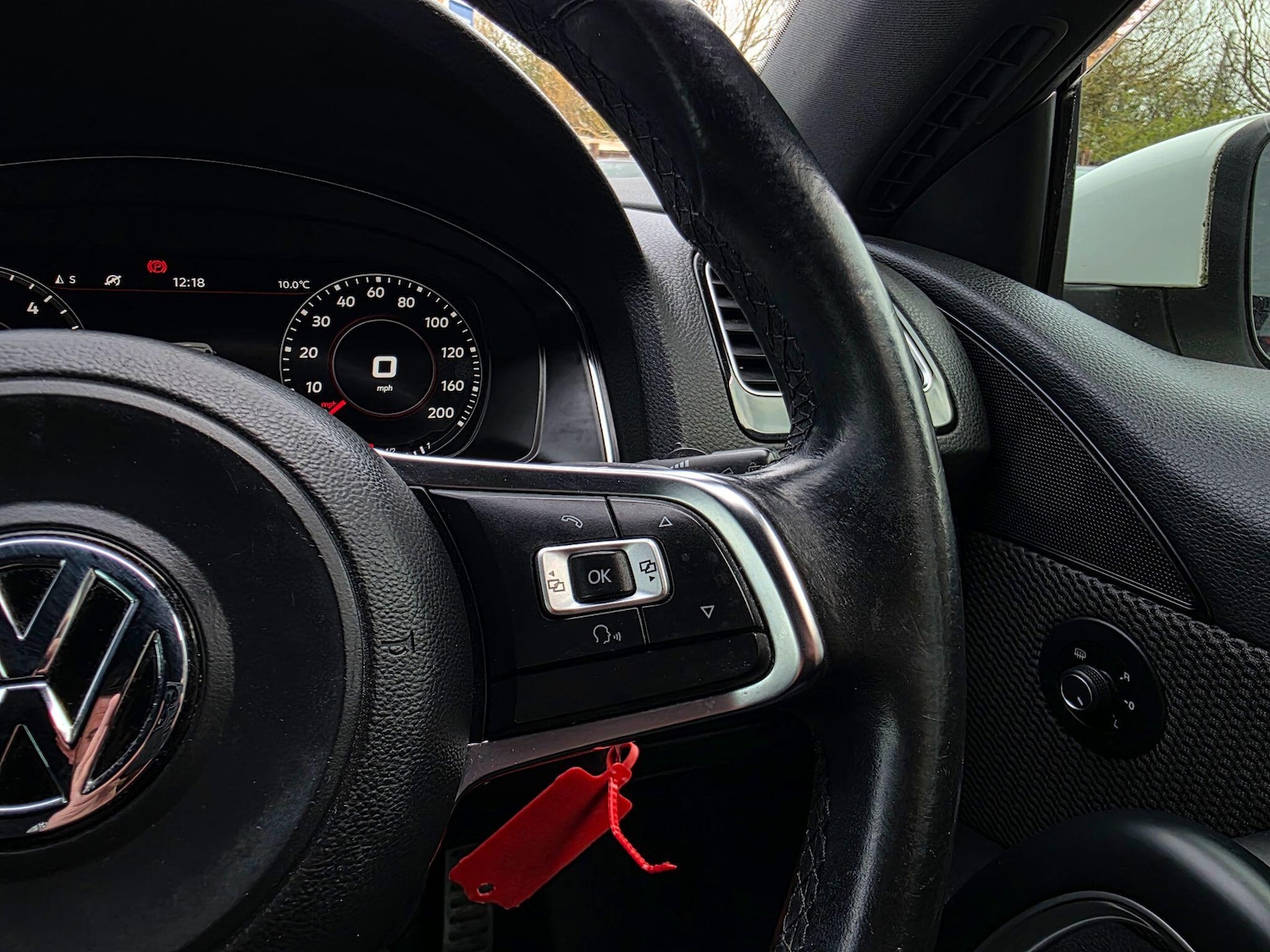 Used Volkswagen Scirocco 2016 for sale - 77993433: Photo 35