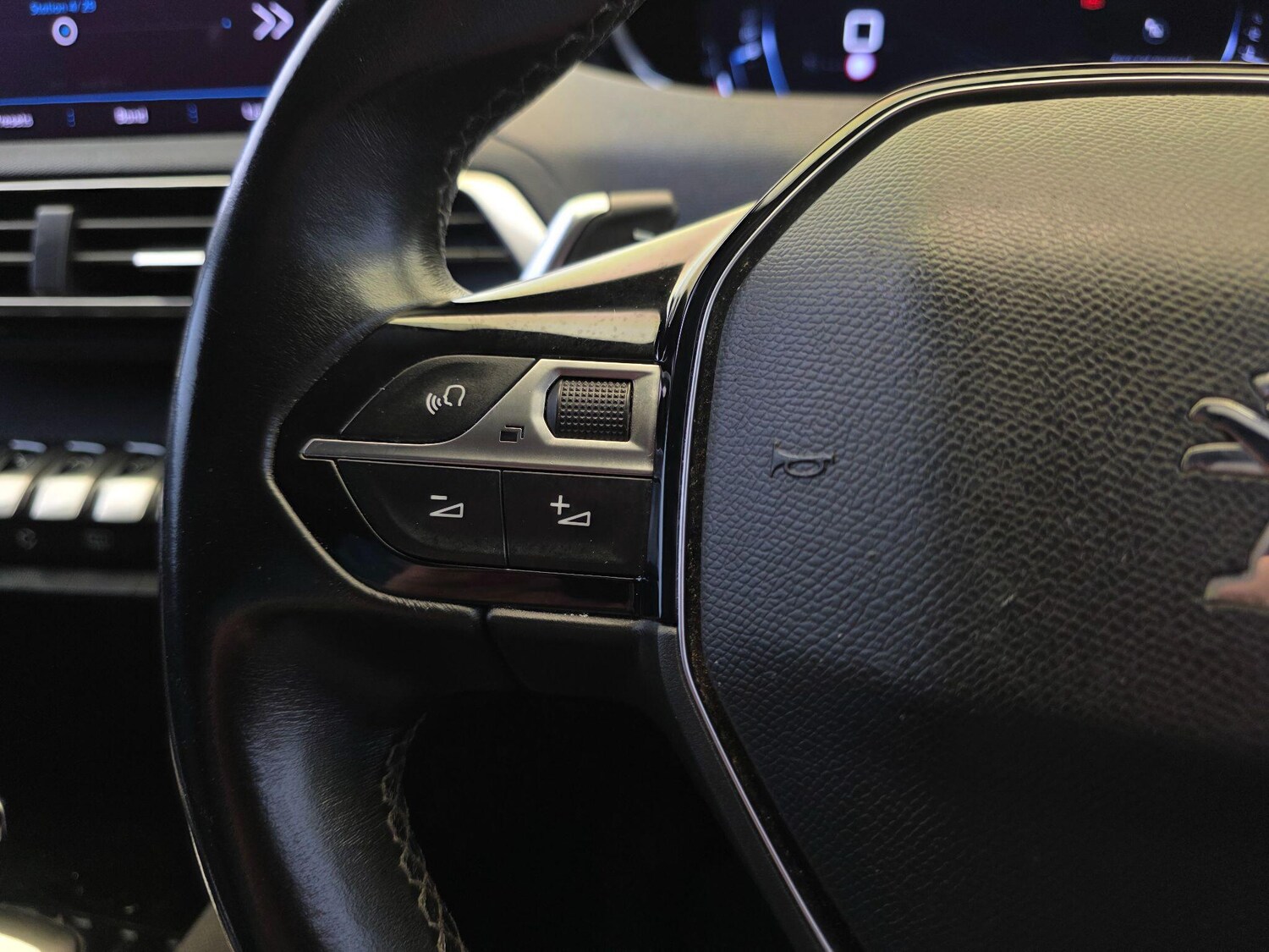 Used Peugeot 5008 for sale - 77625614: Photo 45