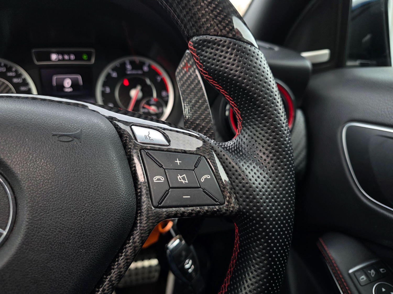 Used Mercedes-Benz A-Class 2015 for sale - 77358967: Photo 38