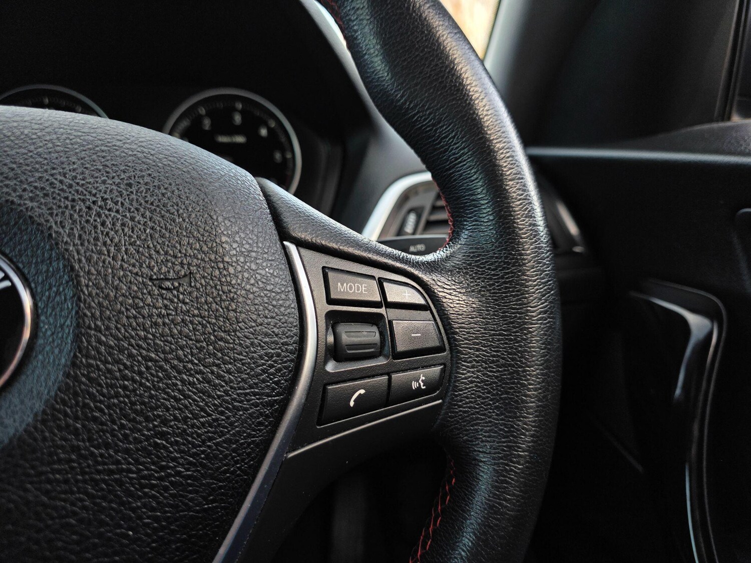 Used BMW 2 Series 2017 for sale - 77723223: Photo 41