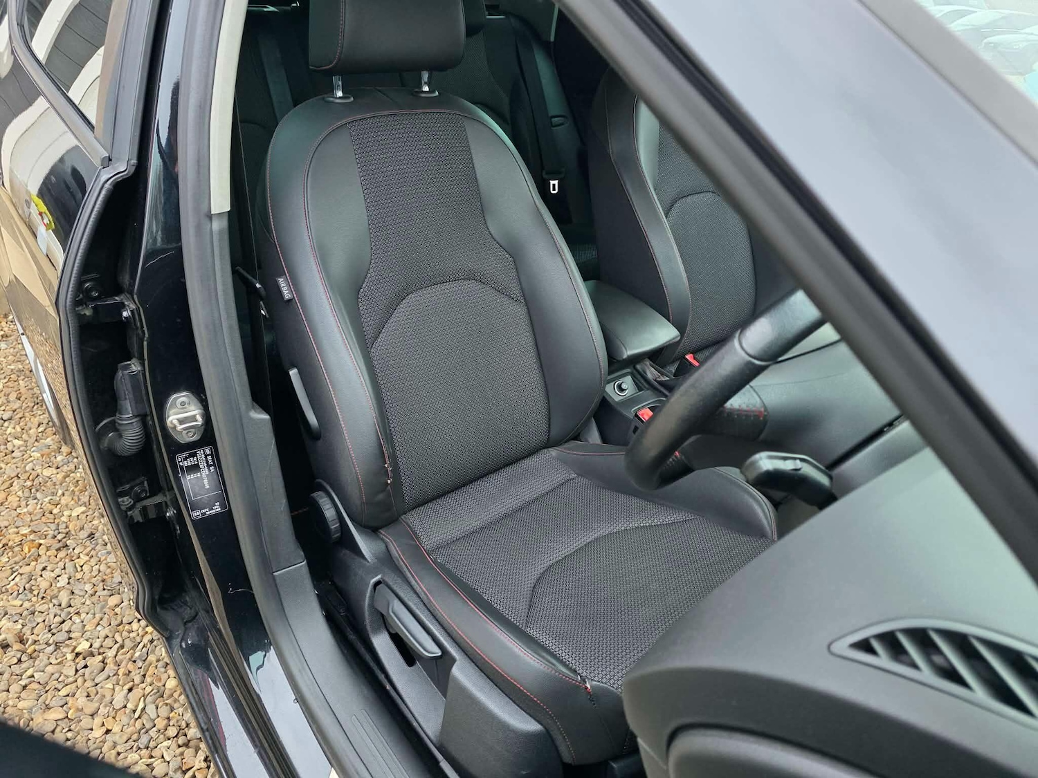 Used SEAT Leon for sale - 77331157: Photo 16