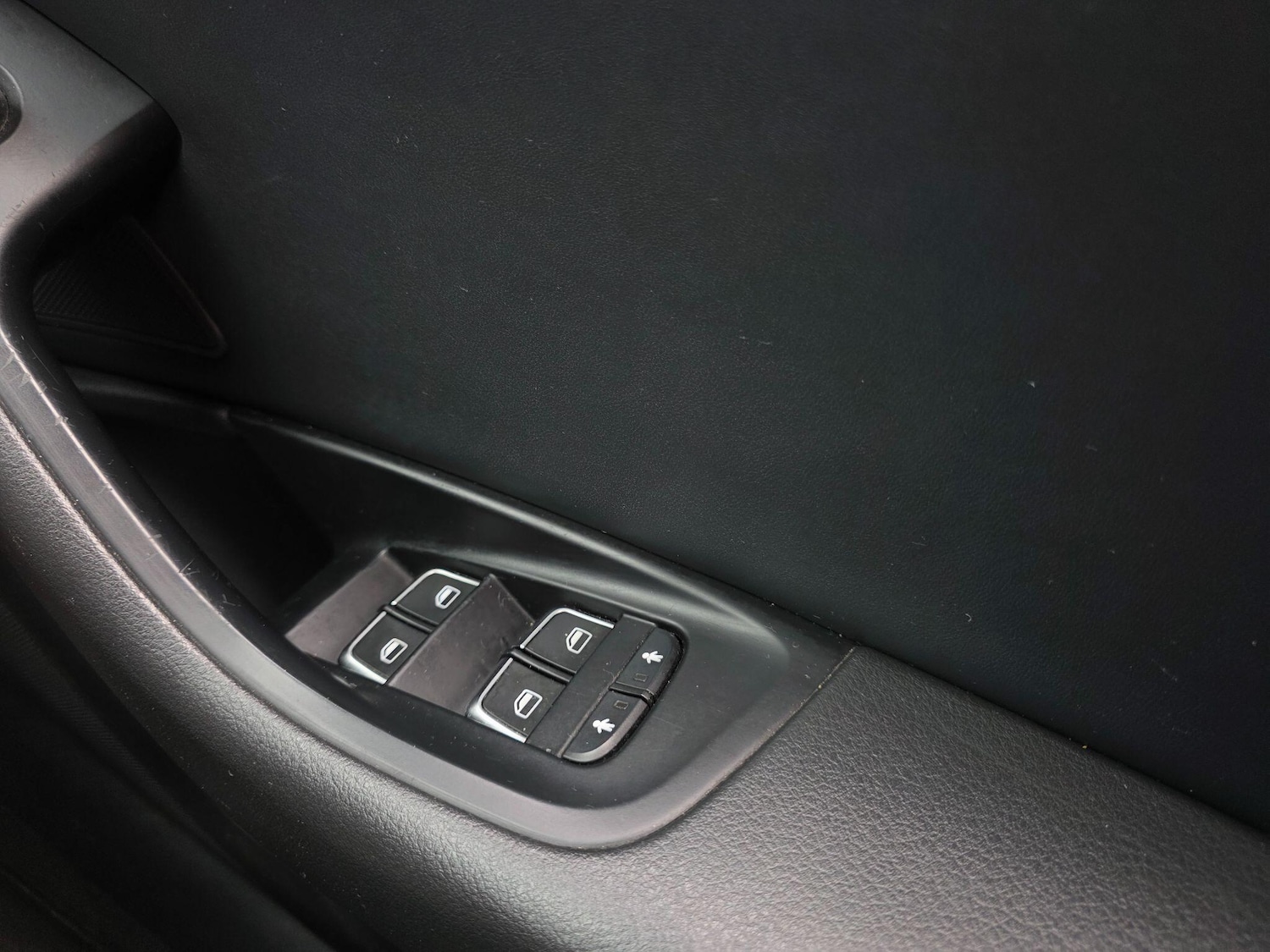 Used Audi A6 2015 for sale - 77992954: Photo 33