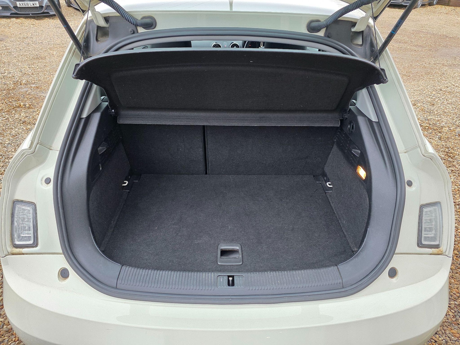 Used Audi A1 for sale - 77166453: Photo 16