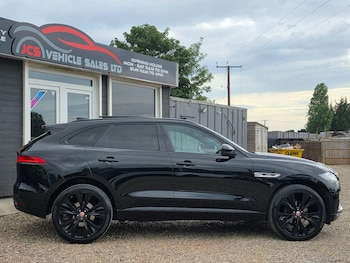 Used Jaguar F-Pace 2019 for sale - 78772136: Photo