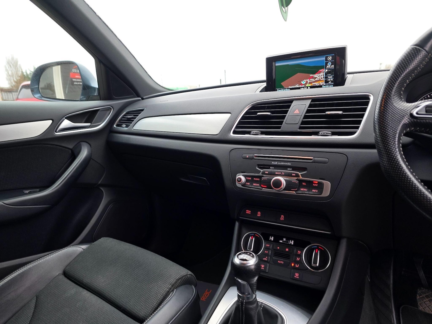 Used Audi Q3 2016 for sale - 77057612: Photo 24