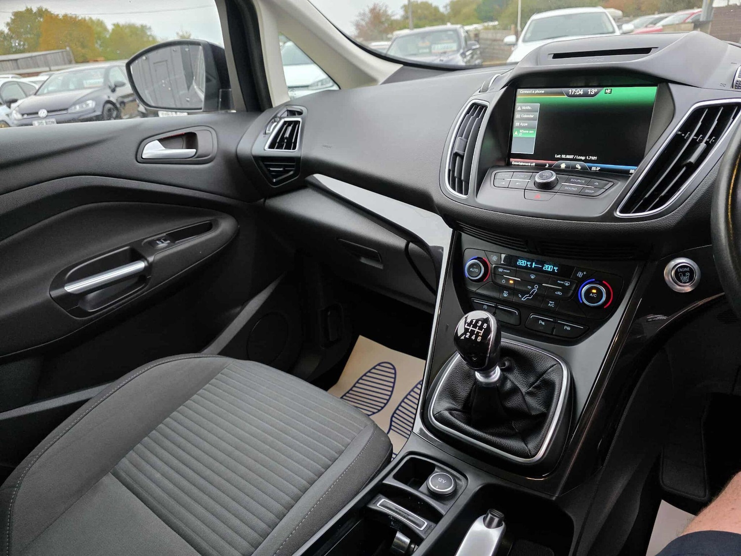 Used Ford C-Max 2016 for sale - 76599409: Photo 24