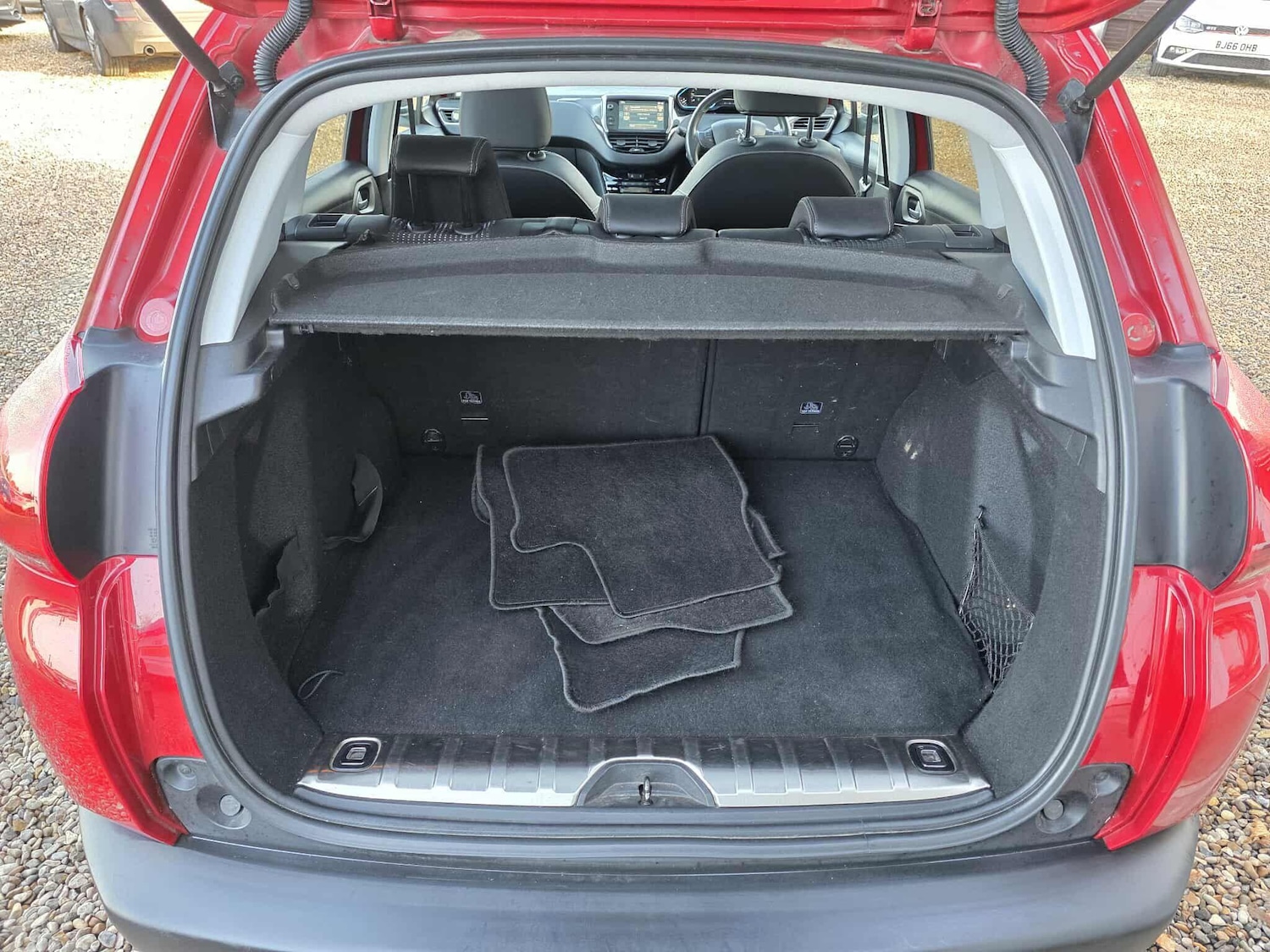 Used Peugeot 2008 2017 for sale - 76599407: Photo 14