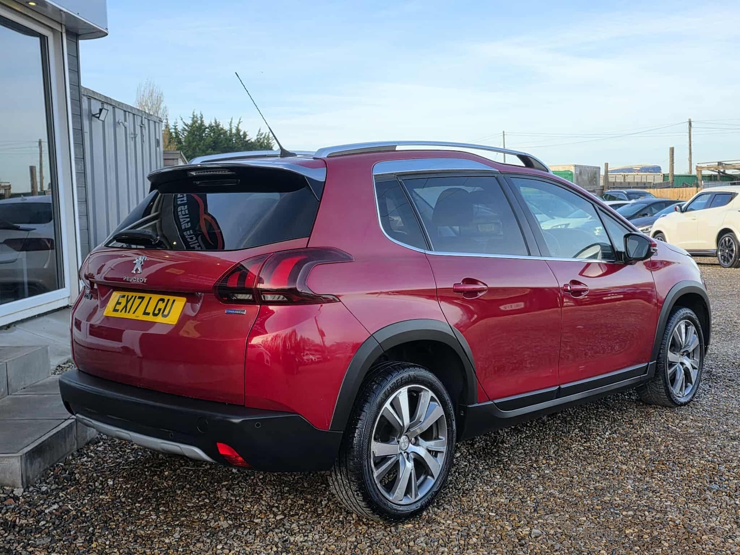 Used Peugeot 2008 2017 for sale - 76599407: Photo 5