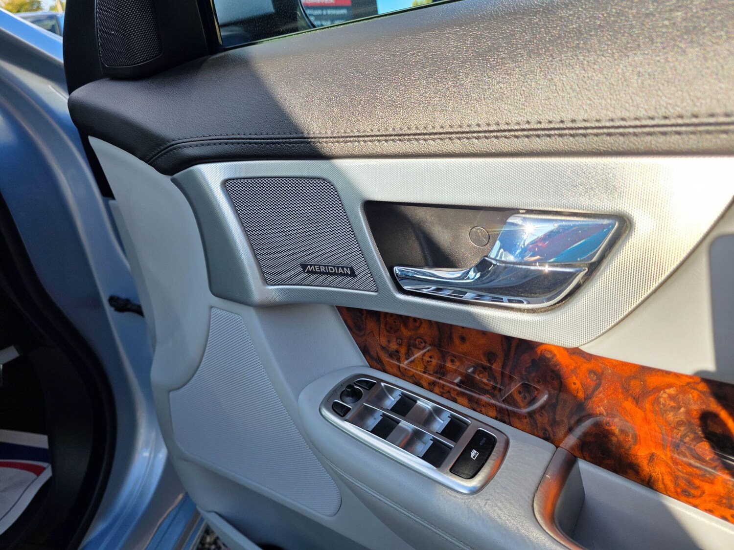 Used Jaguar XF 2014 for sale - 76989331: Photo 21