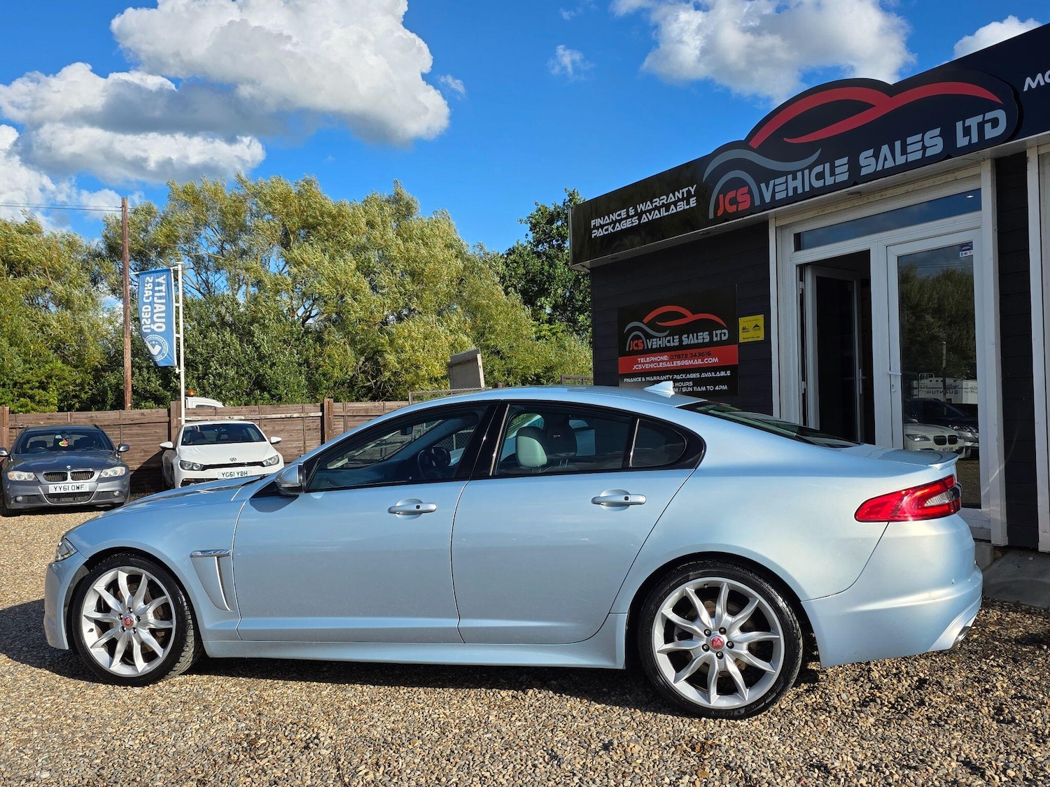 Used Jaguar XF 2014 for sale - 76989331: Photo 8