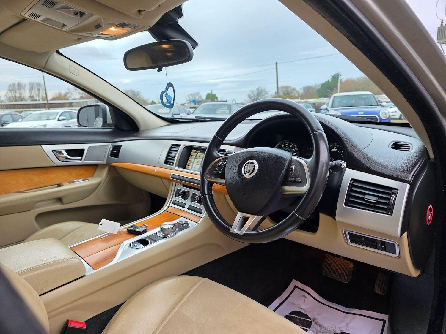 Used Jaguar XF 2013 for sale - 76886765: Photo 13