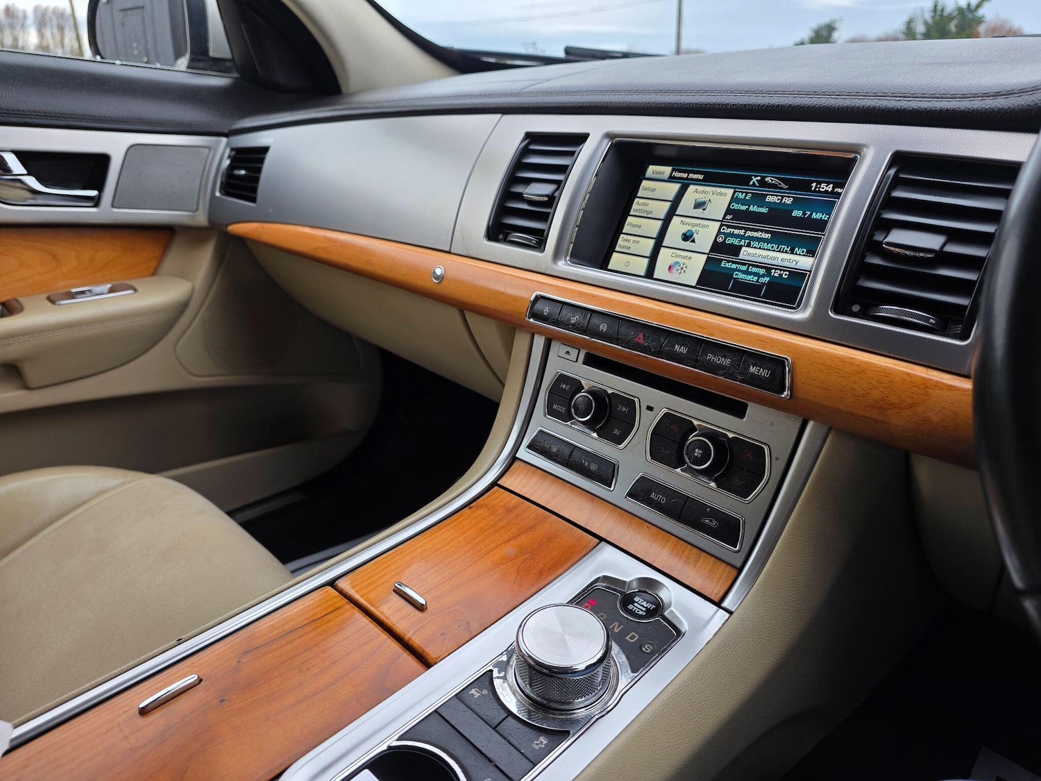 Used Jaguar XF 2013 for sale - 76886765: Photo 24