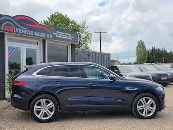 Used Jaguar F-Pace 2018 for sale - 78539256: Photo