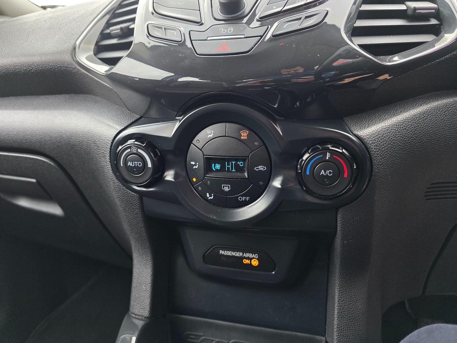 Used Ford Ecosport 2015 for sale - 77538436: Photo 25