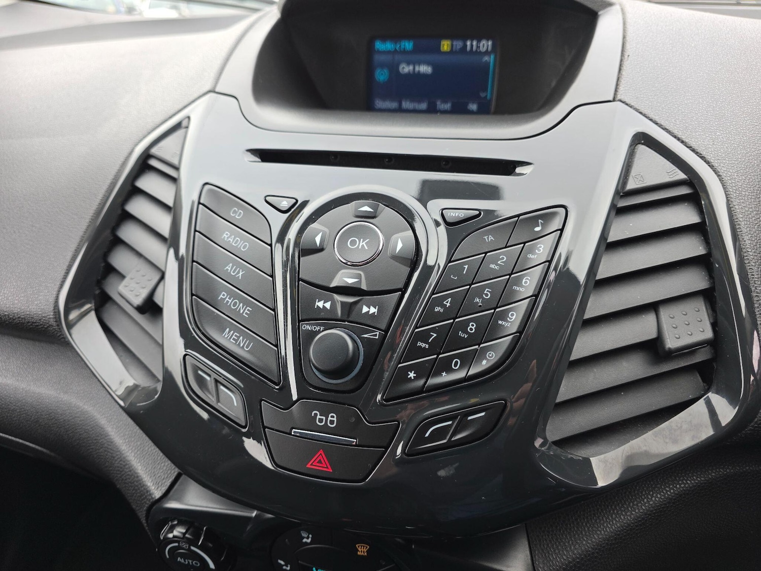 Used Ford Ecosport 2015 for sale - 77538436: Photo 27