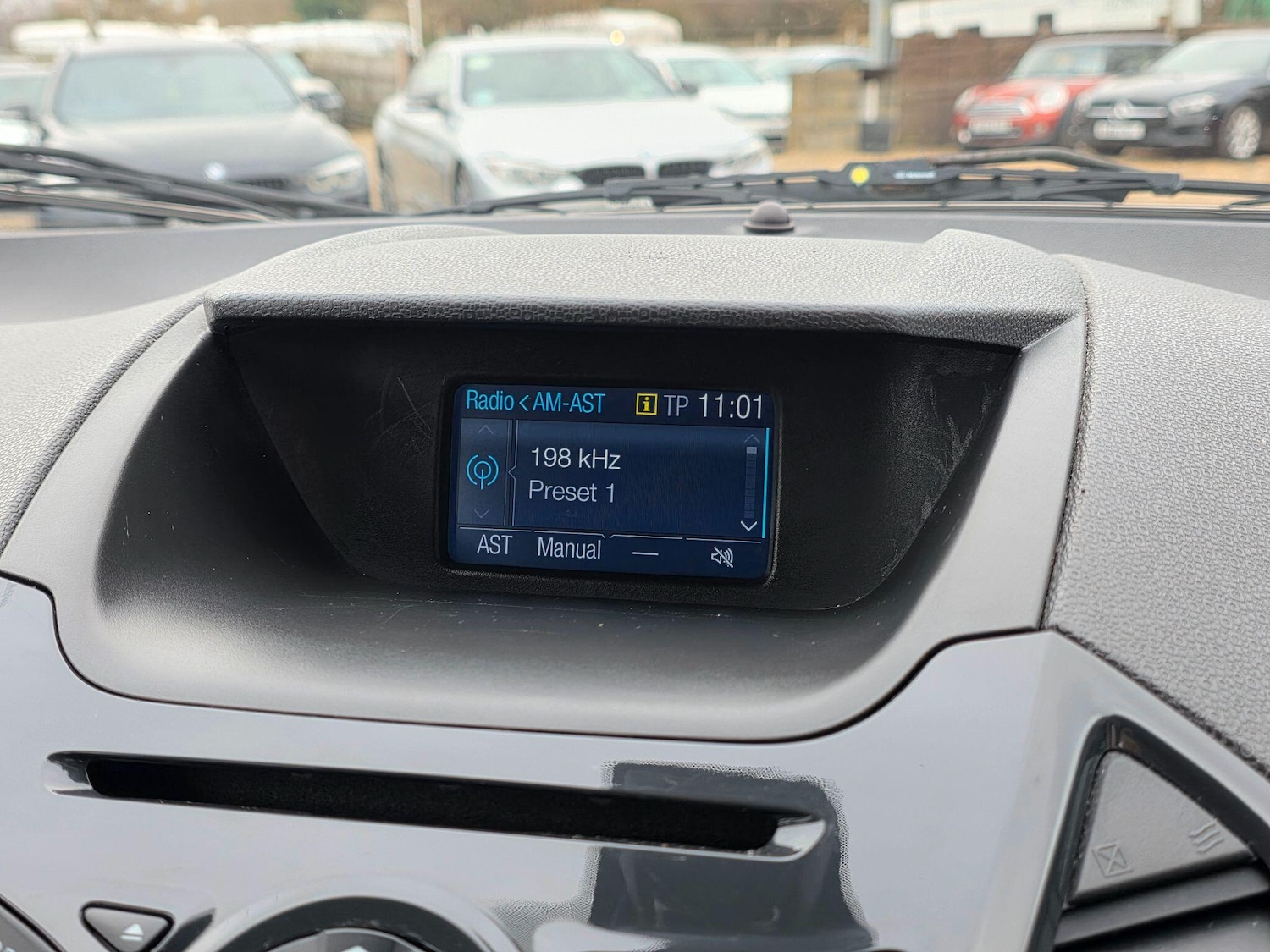 Used Ford Ecosport 2015 for sale - 77538436: Photo 28