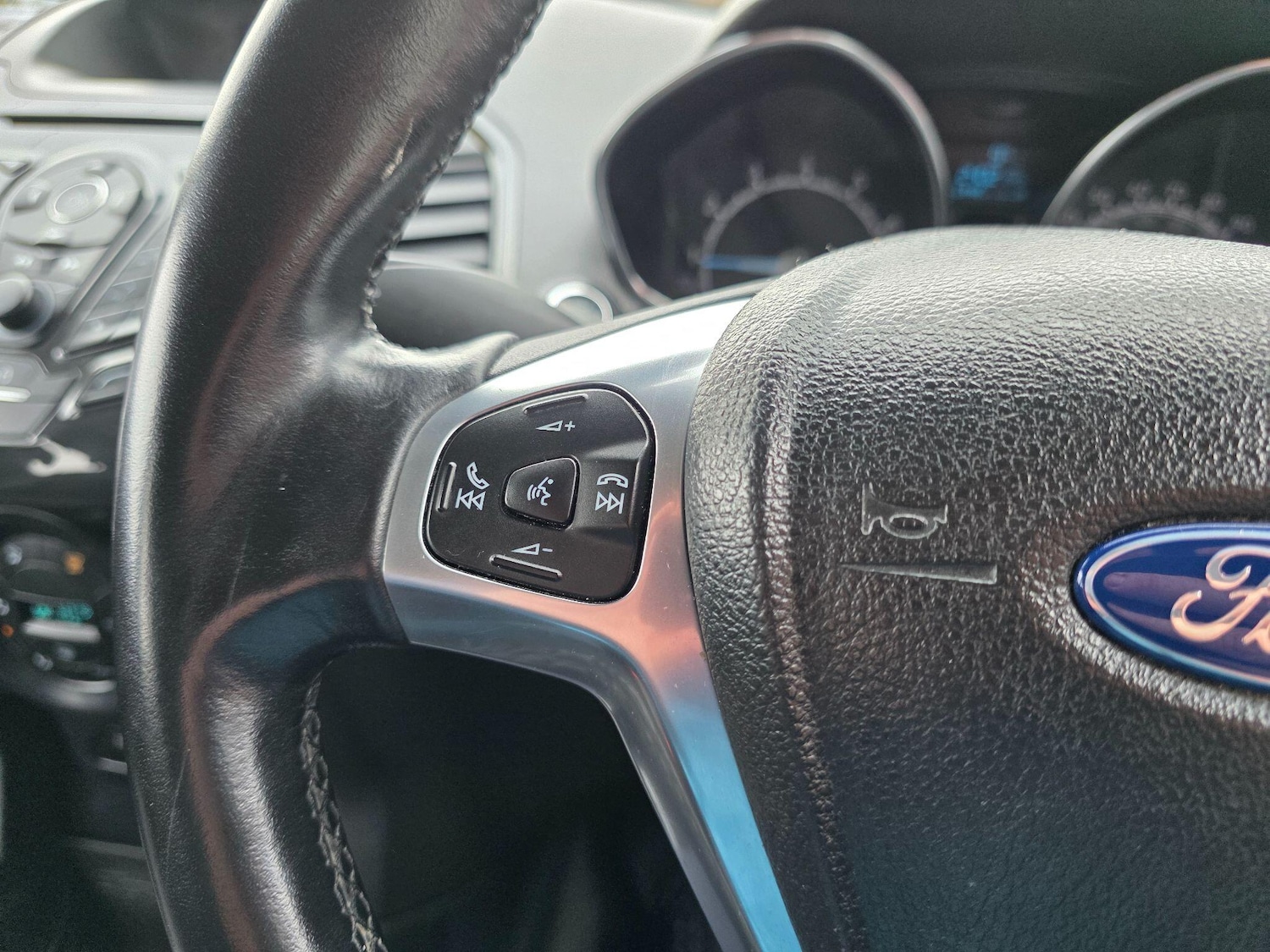 Used Ford Ecosport 2015 for sale - 77538436: Photo 36