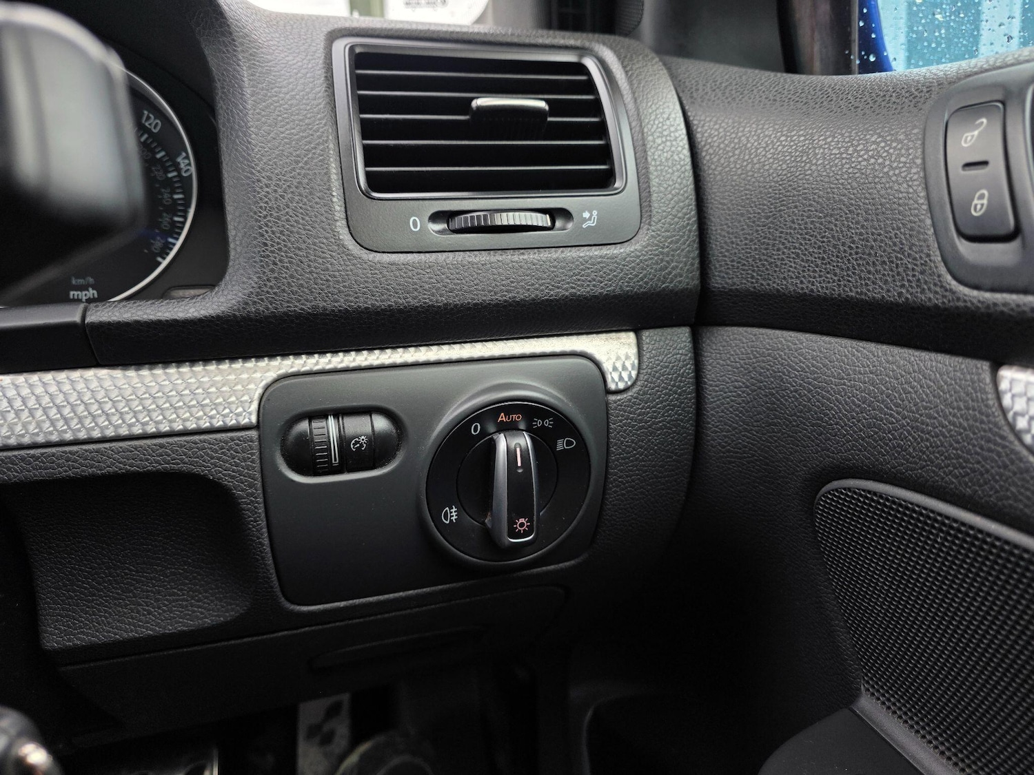 Used Volkswagen Golf 2008 for sale - 77279802: Photo 27