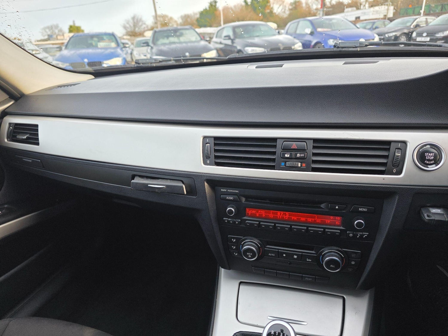 Used BMW 3 Series 2011 for sale - 77683679: Photo 24