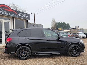 Used BMW X5 2017 for sale - 77892901: Photo