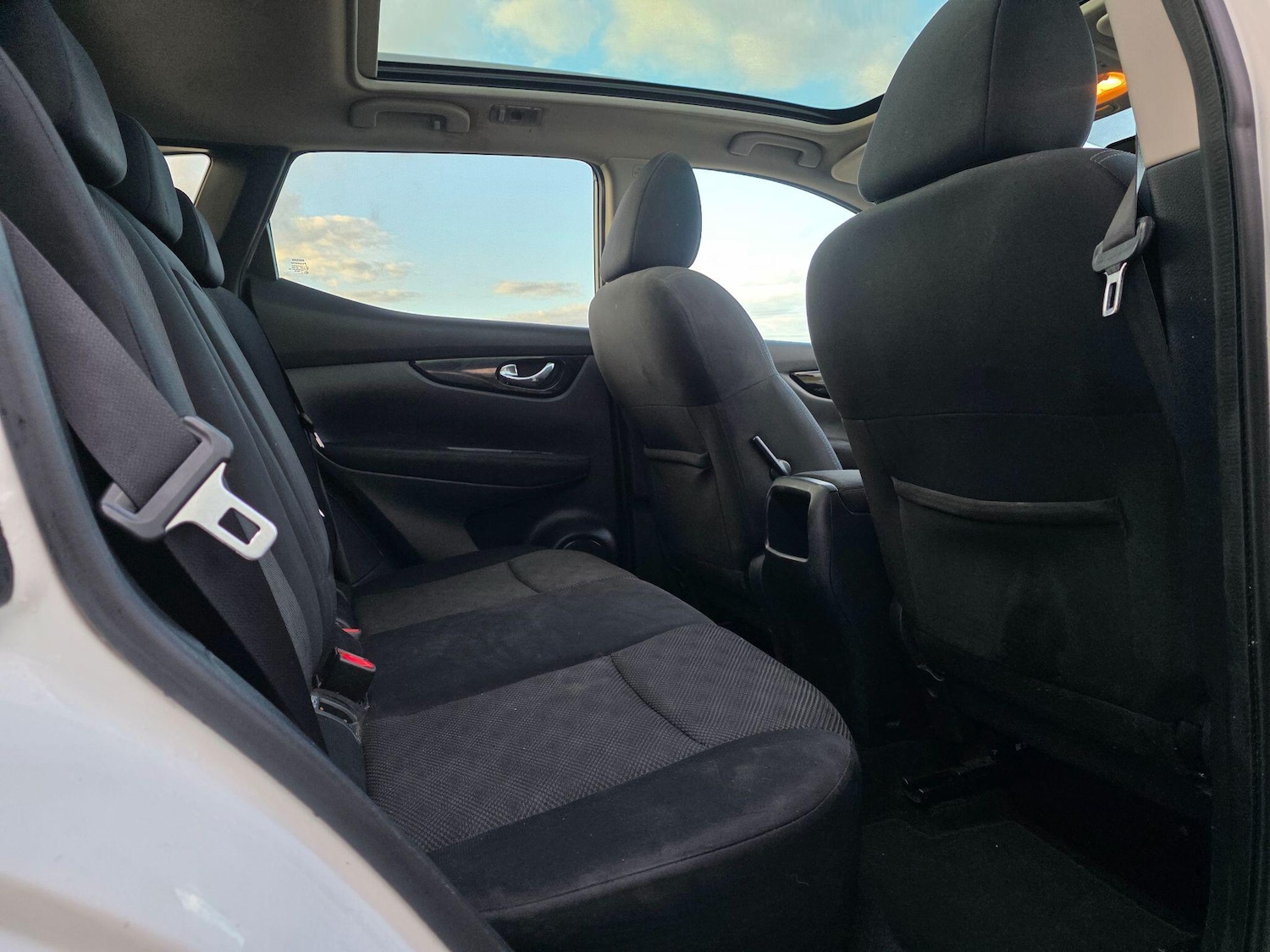 Used Nissan Qashqai 2015 for sale - 76599420: Photo 15