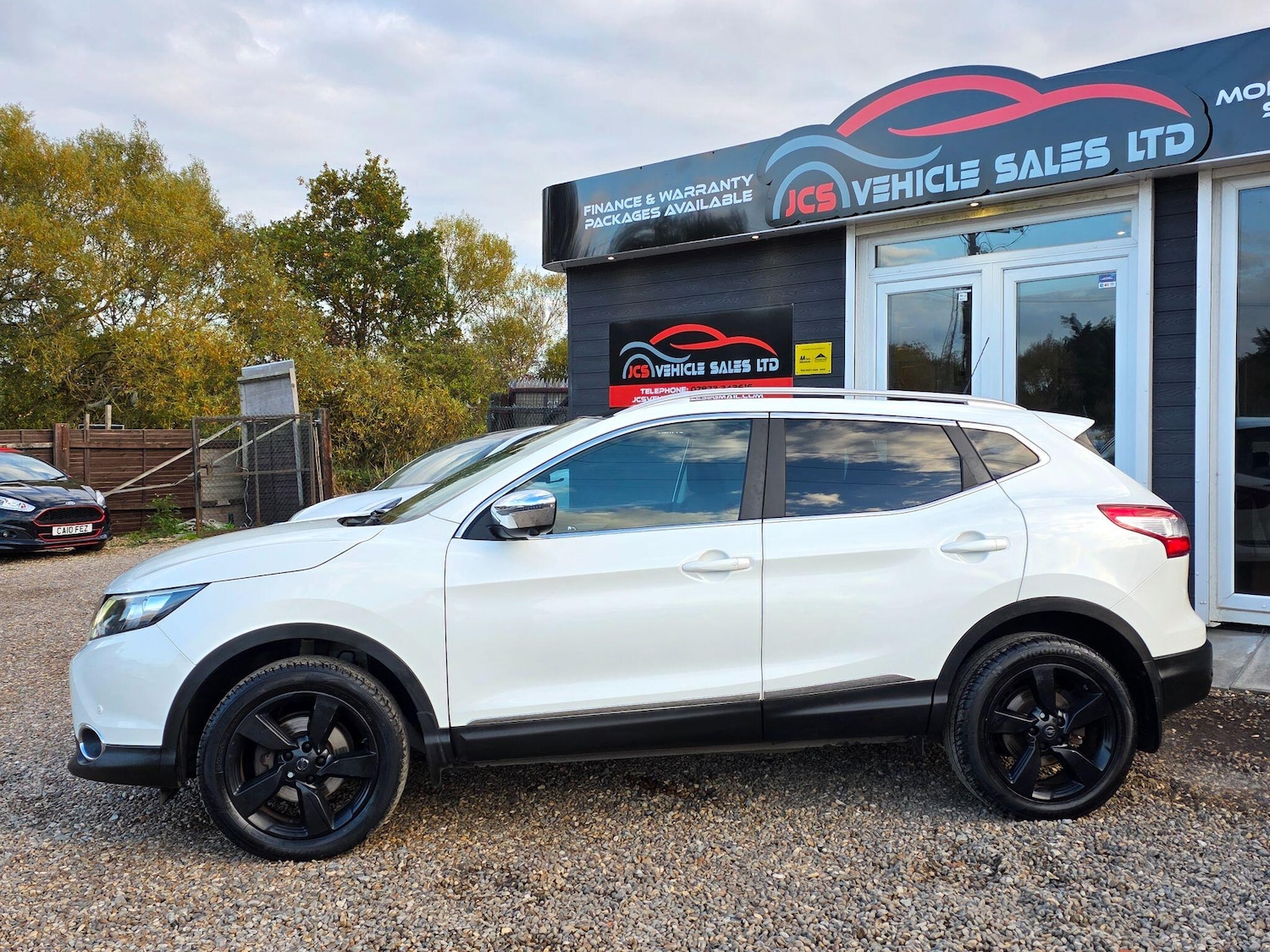 Used Nissan Qashqai 2015 for sale - 76599420: Photo 9