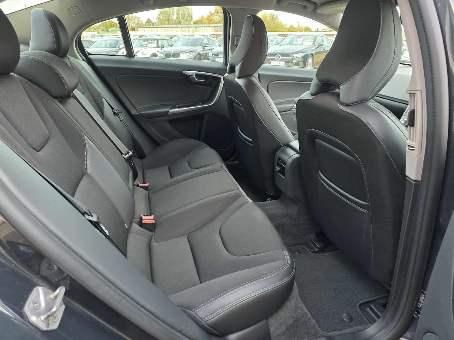 Used Volvo S60 2016 for sale - 76599419: Photo 14